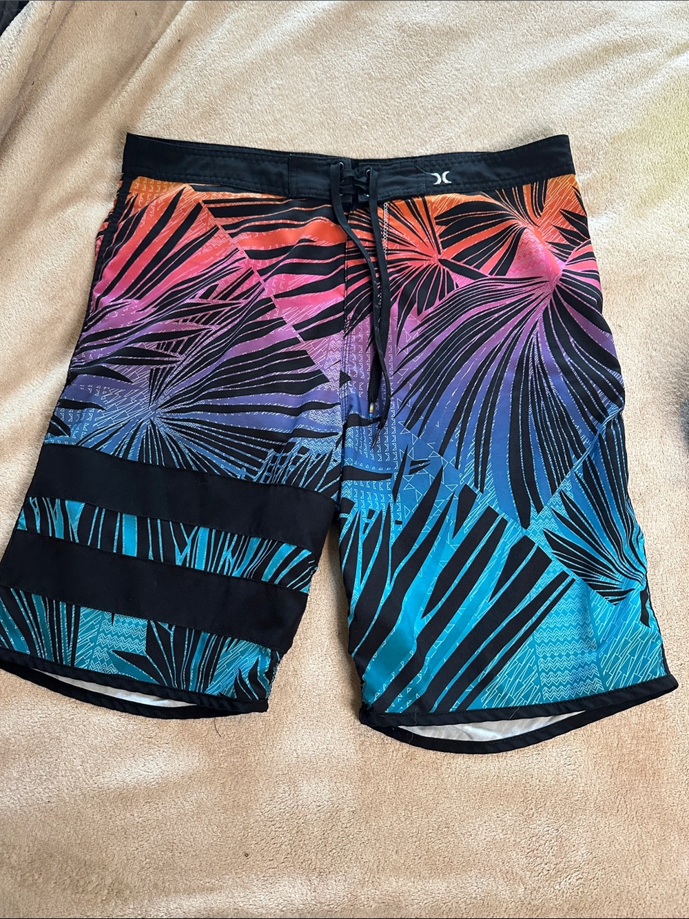 Men's Tropical Gradient Boardshorts - Black, Pink, Purple, Blue